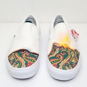 VANS White Paisley Sneakers Classic Slip On Big Reveal Skate Casual Shoe Women 6